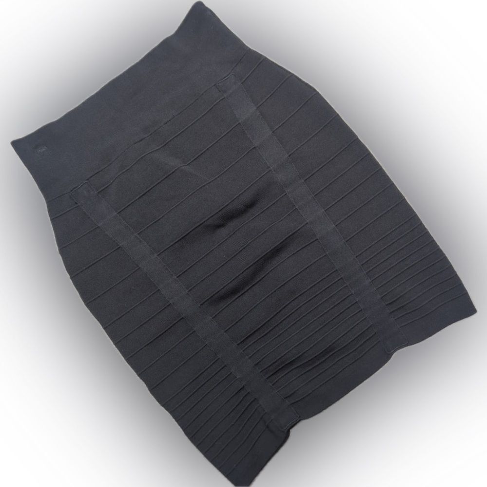 Rock & Republic Black Knit Skirt